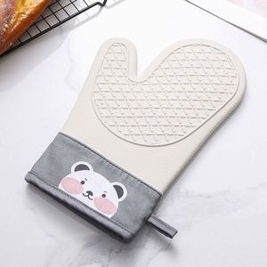 Silicone Oven Gloves with Dotted Style Heat Resistant & Anti-Slip Microwave Safe Baking & Kitchen Cooking Gloves - Product Image 6