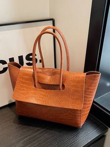 Большая женская сумка-тоут из искусственной кожи, 16 дюймов, новая модная модель <span class=keywords><strong>2026</strong></span> года, качественная, вместительная, дизайнерская, 40x26x12 см, на плечо - Product Image 6