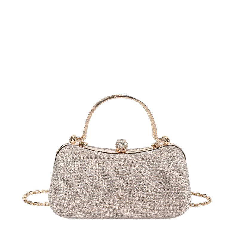 โกลเด้น