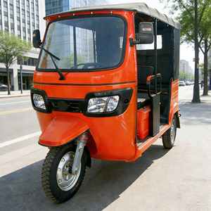 Tuk Tuk de Gasolina, Último Modelo, <span class=keywords><strong>Triciclo</strong></span> de 3 Ruedas <span class=keywords><strong>con</strong></span> Motor de Gasolina, Carrocería Cerrada, Alta Potencia, para Taxi de Pasajeros - Product Image 4