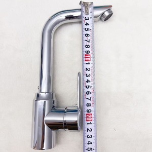 Grifo de Lavabo de Acero Inoxidable, Monomando, Montaje en Cubierta, Válvula de Cerámica, Estilo Moderno - Product Image 4