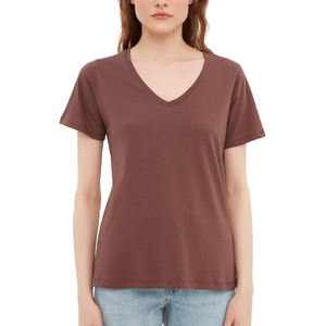 Camiseta de Punto Casual con Cuello en V para Mujer, Marca Eco Pure, Algodón Orgánico, Manga Corta, Color Sólido, Teñido sin Químicos, Sostenible - Product Image 5