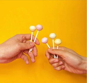 Piruleta Baja en Índice Glicémico, <span class=keywords><strong>Sin</strong></span> Azúcar, con Xilitol, Apta para Dientes Sensibles, Caramelo Anticaries para Niños con Sabores de Frutas Variadas - Product Image 3