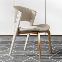 Chaise de salle à manger moderne et simple de style italien en acier inoxydable avec accoudoirs, en cuir microfibre de luxe léger pour la maison, le bar, l'appartement, la villa