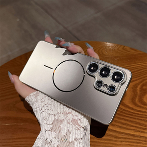 Funda Protectora para Teléfono con Efecto Láser, Bobina Magnética Fina y Película de Vidrio para Cámara, Compatible con Samsung Galaxy S26 S25 S24 Plus Ultra - Product Image 3