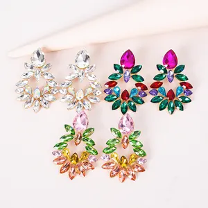 Wholesale Colorful Diamond Fashion Earrings Shiny Rhinestone Crystal Geometric Flower Stud Earrings For Women