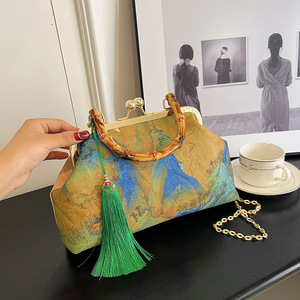 Retro Chinese Style Women's Shell <b>Handbag</b> With Bamboo Handle And Tassel <b>Chain</b> Shoulder Bag For Everyday Use - Product Image 2
