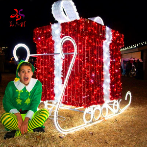 Decorazioni Natalizie Giganti da Esterno Scatola Regalo Luminosa in Ferro con Luci a Led Fatta a Mano e di Dimensioni Personalizzate - Product Image 4