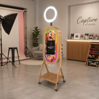 Photobooth rétro avec miroir 21,5 pouces, logiciel gratuit et accessoires tapis rouge, disponible depuis nos entrepôts à l'étranger (Royaume-Uni, États-Unis, Canada, UE)