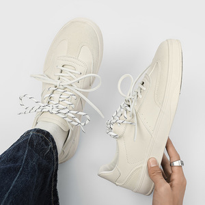 รองเท้าเทรนนิ่ง Retro Deen สำหรับผู้ชาย ระบายอากาศได้ดี รองเท้าลำลอง พื้นหนา เพิ่มความสูง รองเท้าอเนกประสงค์ - Product Image 4