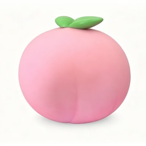 Juguetes Blandos de Fresa Gigante, Juguete de Fresa Grande para Apretar, Modelo de Fruta Realista de Rebote Lento, Juguete Antiestrés para Niños y Adultos - Product Image 6