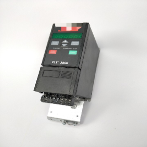 PLC全新正品产品 131Z8825 输入：<span class=keywords><strong>3</strong></span> X380-480V 50/60Hz 1.6A 输出：<span class=keywords><strong>3</strong></span> X0-Uin 0-590Hz 1.7A 1.1kVA - Product Image 1