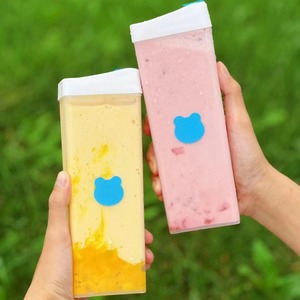 Vente directe d'usine, gobelets en <span class=keywords><strong>plastique</strong></span> PP épais de 500 ml avec couvercle, bouteille de jus rectangulaire avec logo personnalisé, bouteille sans BPA avec bouchons - Product Image 2