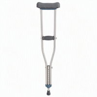 Canne à quatre pieds à base large pour seniors avec poignée doublement déportée, canne de marche réglable à 4 branches pour une stabilité accrue