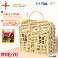 Panier de rangement en rotin fait main en forme de maison avec poignée, adorable organisateur de jouets tressé pour chambre d'enfant, panier cadeau certifié FSC