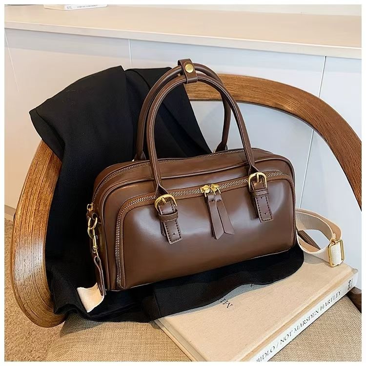 สีน้ำตาล