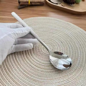 Petite cuillère à soupe en acier inoxydable 304 de luxe léger Spatule à grains épais en marteau avec grain rond en pierre de <span class=keywords><strong>roche</strong></span> en métal - Product Image 3