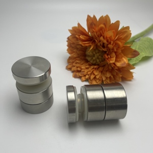 Anello <span class=keywords><strong>di</strong></span> Fissaggio in Acciaio Inossidabile Multicomponente per Vetro, Base Anticorrosione per Montaggio Ringhiera a Cloister per Scale e Balconi - Product Image 2