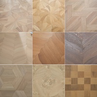 Parquet en chêne de Versailles de qualité supérieure |   Planche de bois à motif de feuilles irrégulières |   Motif en chevrons