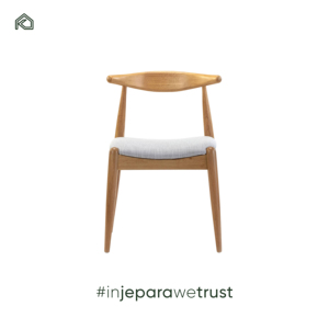 Juego de Comedor Rudi de Madera de Teca con Sillas Tapizadas Diseñadas para Brindar Comodidad, Resistencia y un Atractivo Duradero - Product Image 4