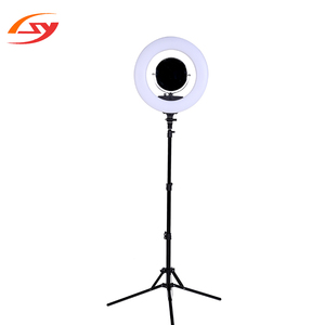 <span class=keywords><strong>Prix</strong></span> usine personnalisé Logo 18 pouces anneau lumineux avec grand écran LCD Led anneau lumière <span class=keywords><strong>de</strong></span> remplissage pour la photographie vidéo Studio en direct - Product Image 5