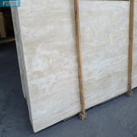 Dalle de marbre en travertin super beige d'Italie Dalle murale en porcelaine aspect marbre