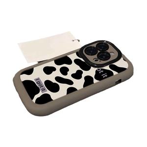 Dessin animé noir blanc vache motif pour iPhone 15 Pro Max 13/14 Compatible TPU Silicone Puff <span class=keywords><strong>coque</strong></span> de téléphone peinte pour <span class=keywords><strong>Apple</strong></span> 16 Pro <span class=keywords><strong>XR</strong></span> - Product Image 2
