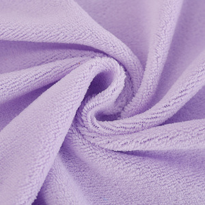 Tissu en polaire corail polyester uni 210g, tricoté, pour pyjamas, peignoirs, couvertures et jouets - Product Image 3