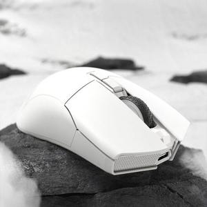 ดาร์โมชาร์ค <span class=keywords><strong>N3</strong></span> PRO 8K ไตรโหมดเมาส์สำหรับเล่นเกมไร้สาย PAW3395 26000 DPI Realtek 500mAh 125 ชมสำหรับพีซีอีสปอร์ต - Product Image 1