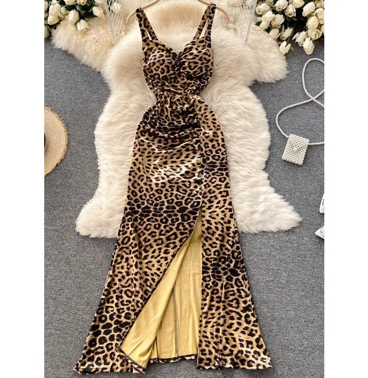 Summer New Style Leopard Print Sexy V Neck Pleated Slit Spaghetti Strap Women Casual Maxi Dresses With Slit