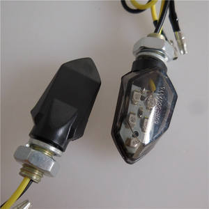 ई 24 मोटरसाइकिल टर्न सिग्नल लाइट 5नेतृत्व मिनी फ्रंट इंडिकेटर ई मार्क ब्लाकर 12 वी उच्च गुणवत्ता वाले एब्स + पीसी यूनिवर्सल फिट VM11-054 - Product Image 4