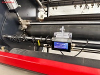 Imprimante flexographique automatique 4 couleurs pour films plastiques et emballages souples avec écran tactile et vitesse de 100 m/min