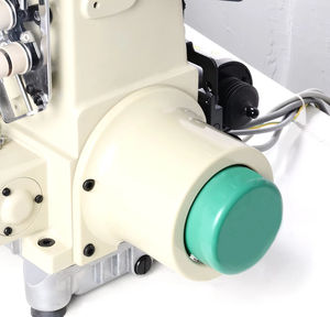 מפעל מכירות ישיר מיטה צילינדר כונן ישיר מכונת תפירה משולבת עם גוזם אוטומטי - Product Image 5