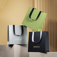 Sacs de Courses en Papier Personnalisés en Gros, Emballage Cadeau de Luxe en Papier Imprimé avec Logo et Poignée