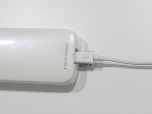 Escáner de Ultrasonido Convexo Inalámbrico Portátil y Económico en Blanco y Negro UProbe-3C para Abdomen y Obstetricia - Product Image 5