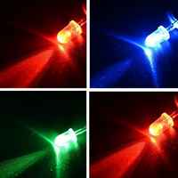 Lentille dôme 3MM/5MM DIP LED lampes trou diffus LED rondes Diodes électroluminescentes blanc/rouge/bleu/jaune/orange/vert/7 couleurs Flash