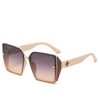 Lunettes de soleil de luxe trèfle à quatre feuilles brillantes UV400 pour femme, style TikTok tendance, surdimensionnées, mode, luxe léger, plage