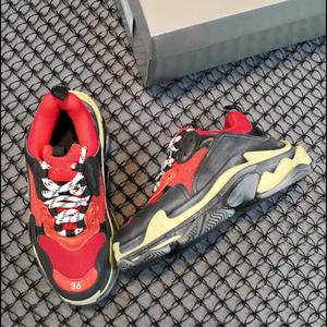 Calzado Deportivo Casual Transpirable de Lujo para Hombre y Mujer, con Amortiguación de Goma, para Caminar/Correr - Product Image 2