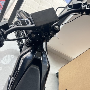 Moto électrique Enduro <span class=keywords><strong>Arctic</strong></span> Leopard Clouded Leopard XE PRO R, couple de 700 Nm, puissance de 26,5 kW, vitesse de 101 km/h, autonomie de 170 km - Product Image 3