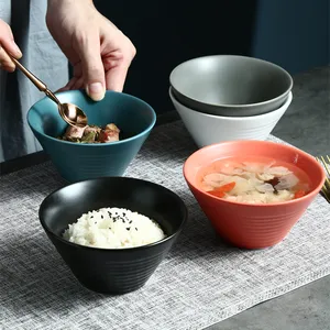 Hot sale restaurant home tableware solid color matte ramen bowl round deep ceramic salad serving bowls