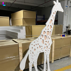 ฉากหลังงานแต่งงานแบบถอดประกอบได้ LEDA รุ่นโมเดิร์น ดีไซน์ยีราฟสีขาว วัสดุอะคริลิค สินค้ามาใหม่ สำหรับงานแต่งงาน - Product Image 3