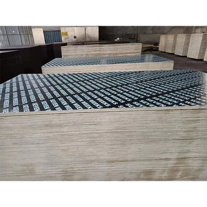 Contrachapado Fenólico para Encofrado de Hormigón E1 de 18 mm, 12 mm y 15 mm, Madera Dura Finlandesa, Unión Dentada, Recubierto con Película, para Construcción - Product Image 3