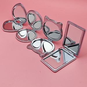 Wholesale Pocket <b>Mirror</b> Liquid Quicksand Foldable Double Sides <b>Compact</b> <b>Mirror</b> Private Label Mini Make up <b>Mirror</b> - Product Image 5