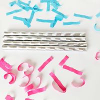 Vente en gros de canons à confettis biodégradables multicolores pour décorations de mariage et d'anniversaire, articles de fête