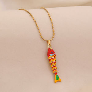 Collana Vintage con Ciondolo a Coda di Pesce Mobile in Rame e Pesce Smaltato Colorato con Catena in Acciaio Inossidabile per Donna - Product Image 3