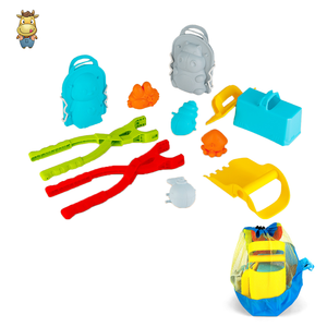 Kit de fabrication de boules de neige, ensemble de 11 jouets de neige avec sac à dos, moules à neige, pinces, pelle, jouets de combat de neige d'hiver, jouets de sable de plage pour enfants - Product Image 4
