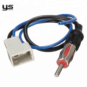 Amplificateur d'antenne d'autoradio personnalisé Amplificateur de signal FM Faisceau de câbles pour stéréo automobile Mise à niveau audio de <span class=keywords><strong>voiture</strong></span> de haute qualité - Product Image 1