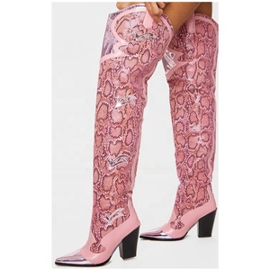 Bottes hautes à talon aiguille en similicuir imprimé serpent avec tige en maille pour femme, bout pointu, grandes tailles 43, à enfiler, au-dessus du genou - Product Image 1