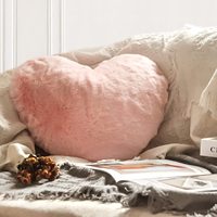 Oreiller moderne mignon personnalisé en forme de coeur Coussins en fausse fourrure de lapin en velours par sublimation