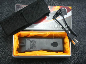 Linterna Táctica UV para Exteriores MagiUSA 704, Blanca, Portátil, Envío Rápido a la UE y EE. UU. - Product Image 1